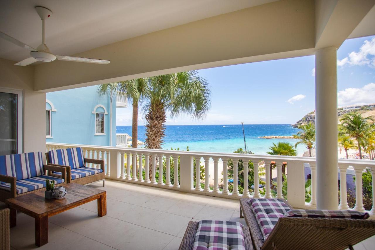 Blue Bay Beach Apartments 外观 照片