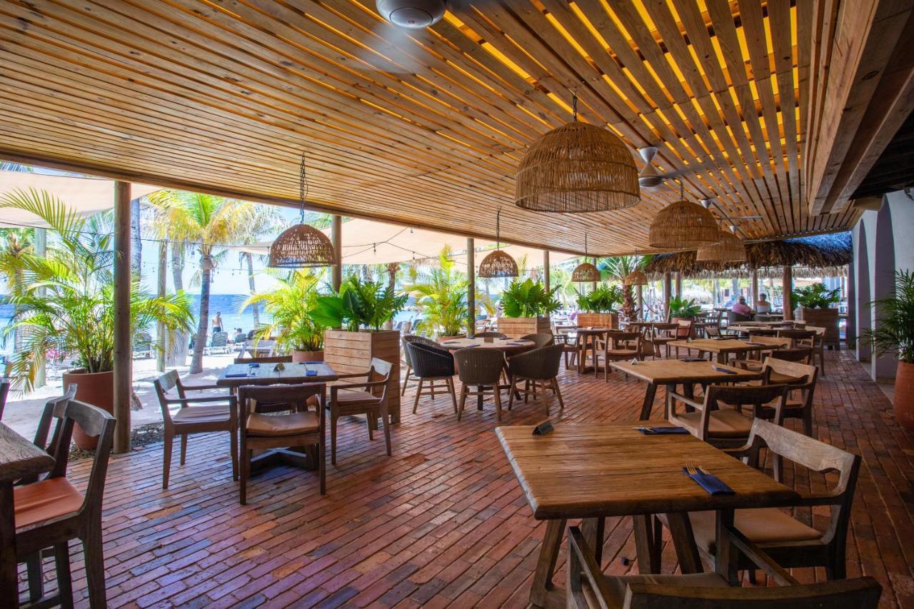 Blue Bay Beach Apartments 外观 照片