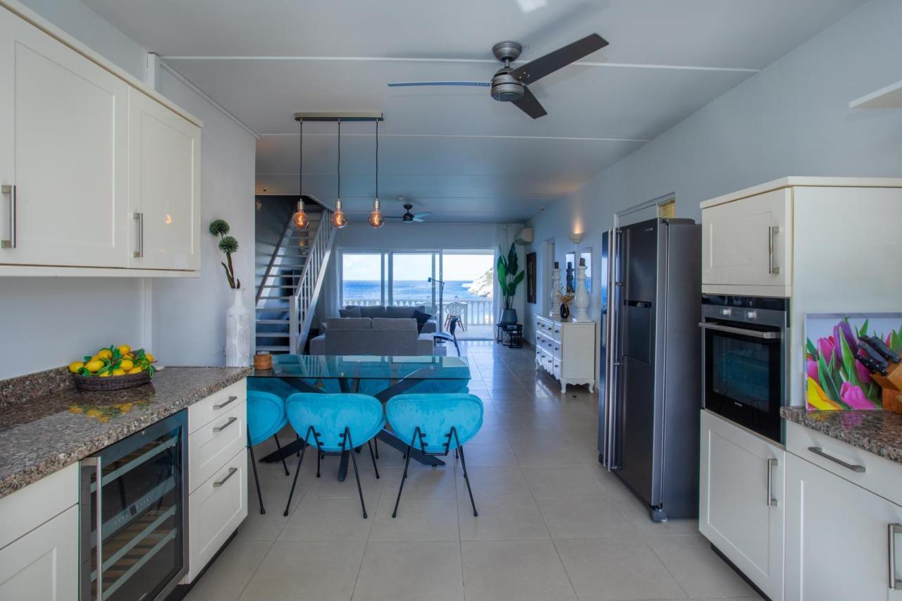 Blue Bay Beach Apartments 外观 照片