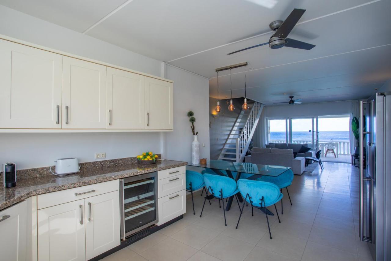 Blue Bay Beach Apartments 外观 照片