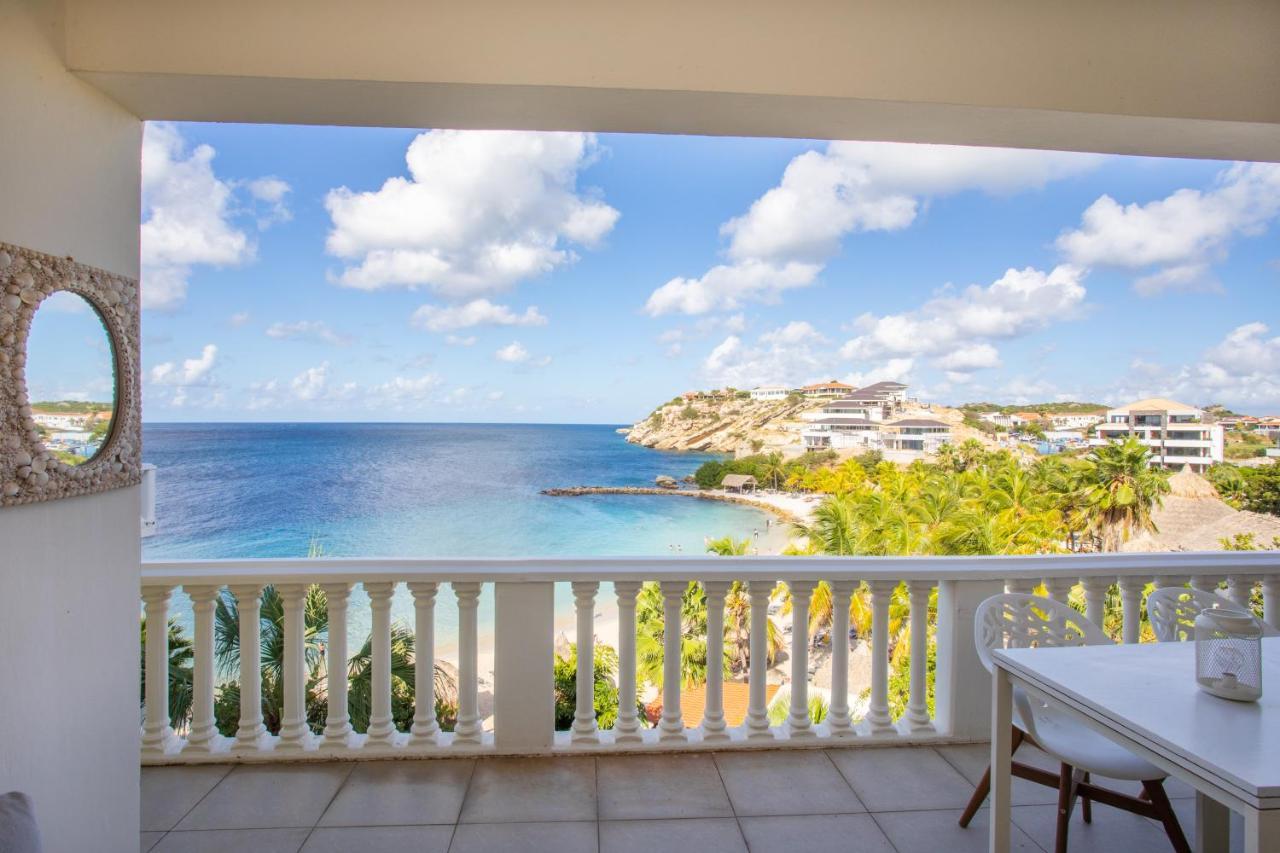 Blue Bay Beach Apartments 外观 照片
