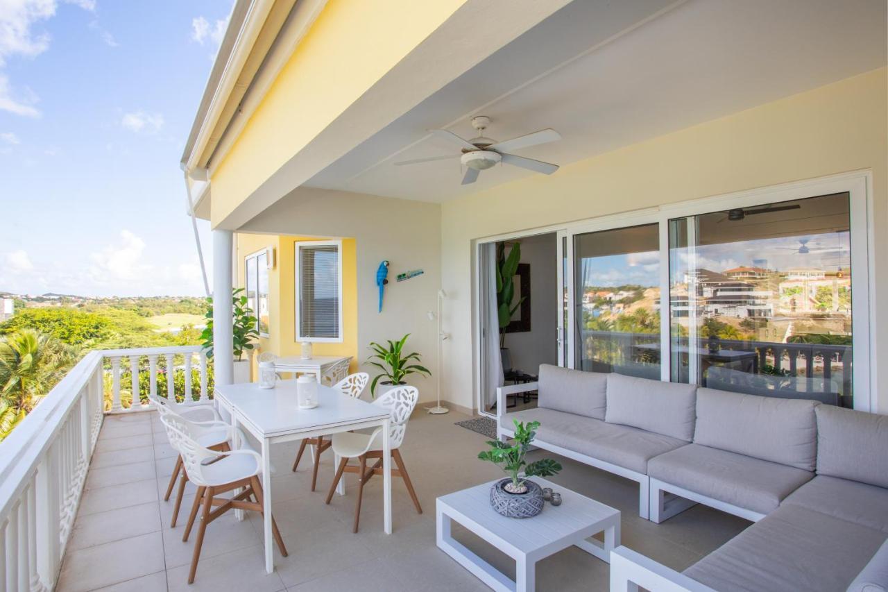 Blue Bay Beach Apartments 外观 照片